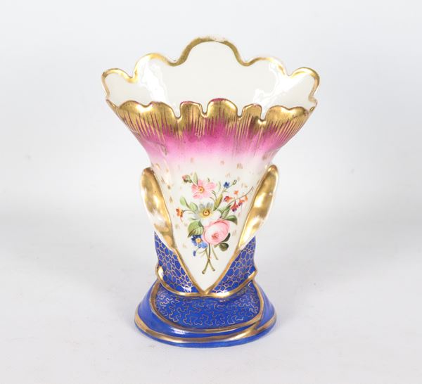 Ancient small Neapolitan &quot;cartoccio&quot; vase in polychrome porcelain, with floral bouquet decorations and highlights in pure gold