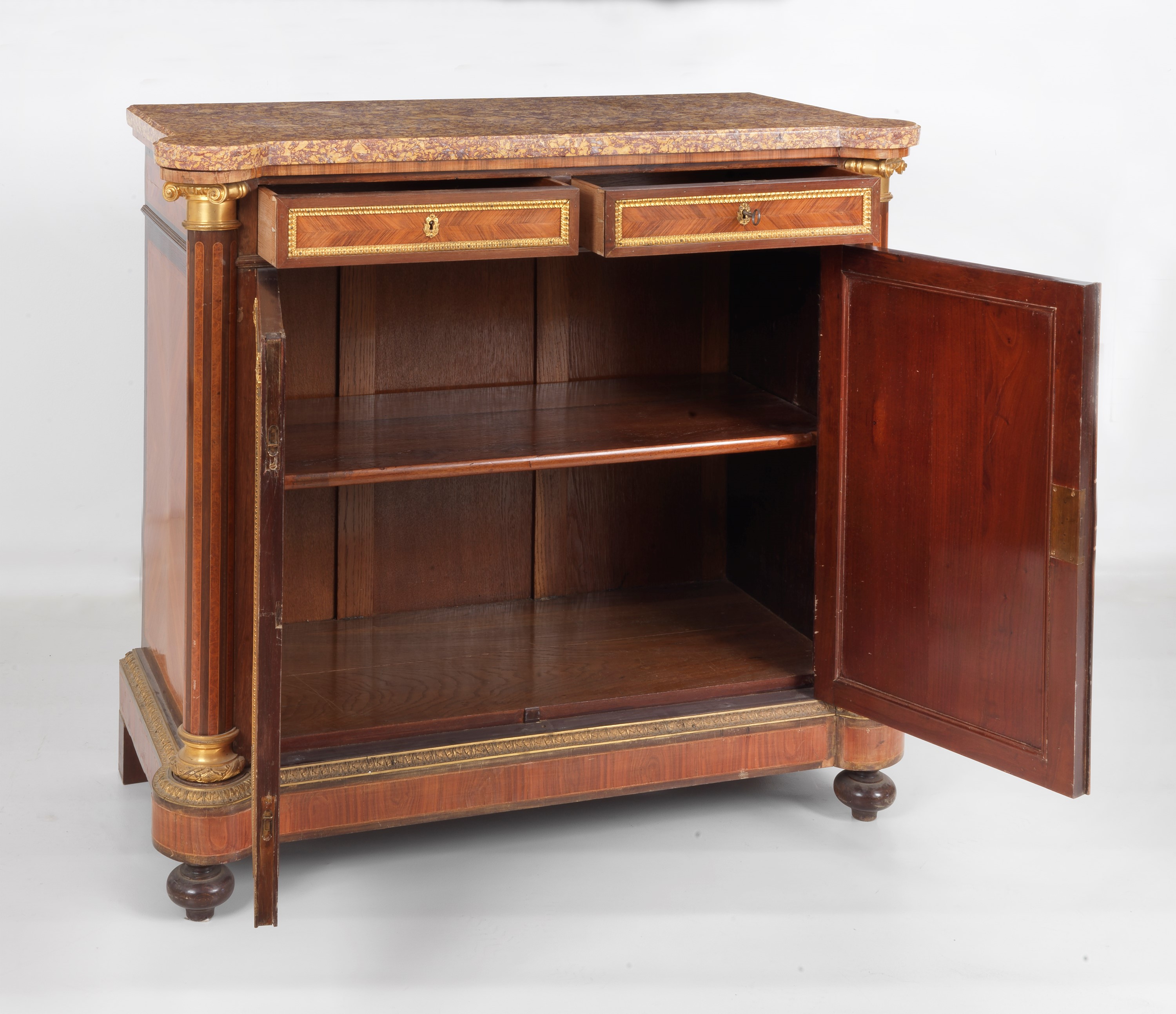 Antica credenza francese Napoleone III in ebano viola, bois de rose e mogano, con filettature int...