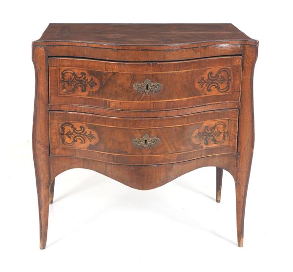 Louis XV Roman chest of drawers in walnut, with inlays of floral fillet motifs and flamed scrolls, two drawers and curved legs