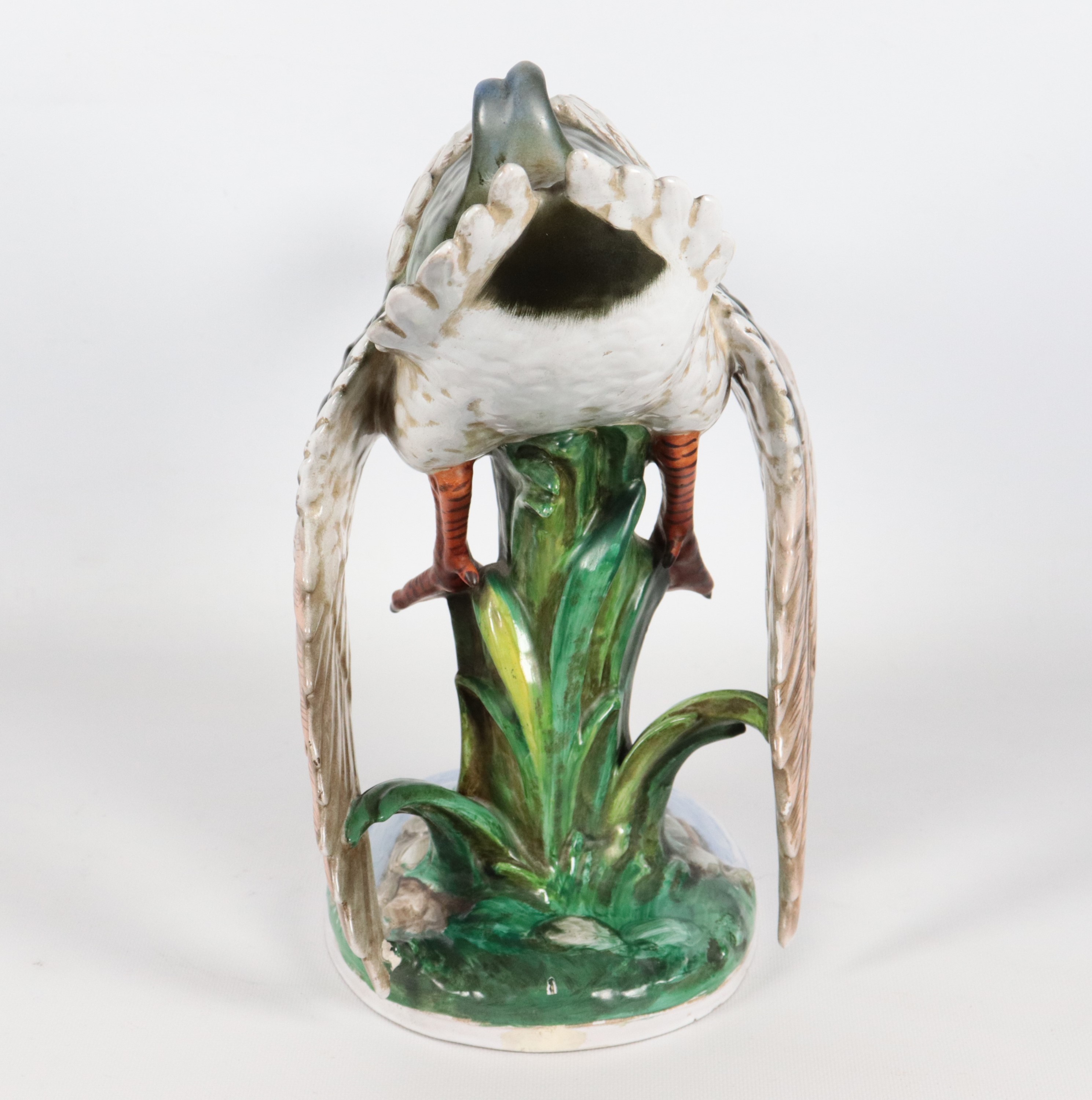 Firmata. "Anatra", scultura in ceramica smaltata interamente decorata a varie policrome. Anni '40...