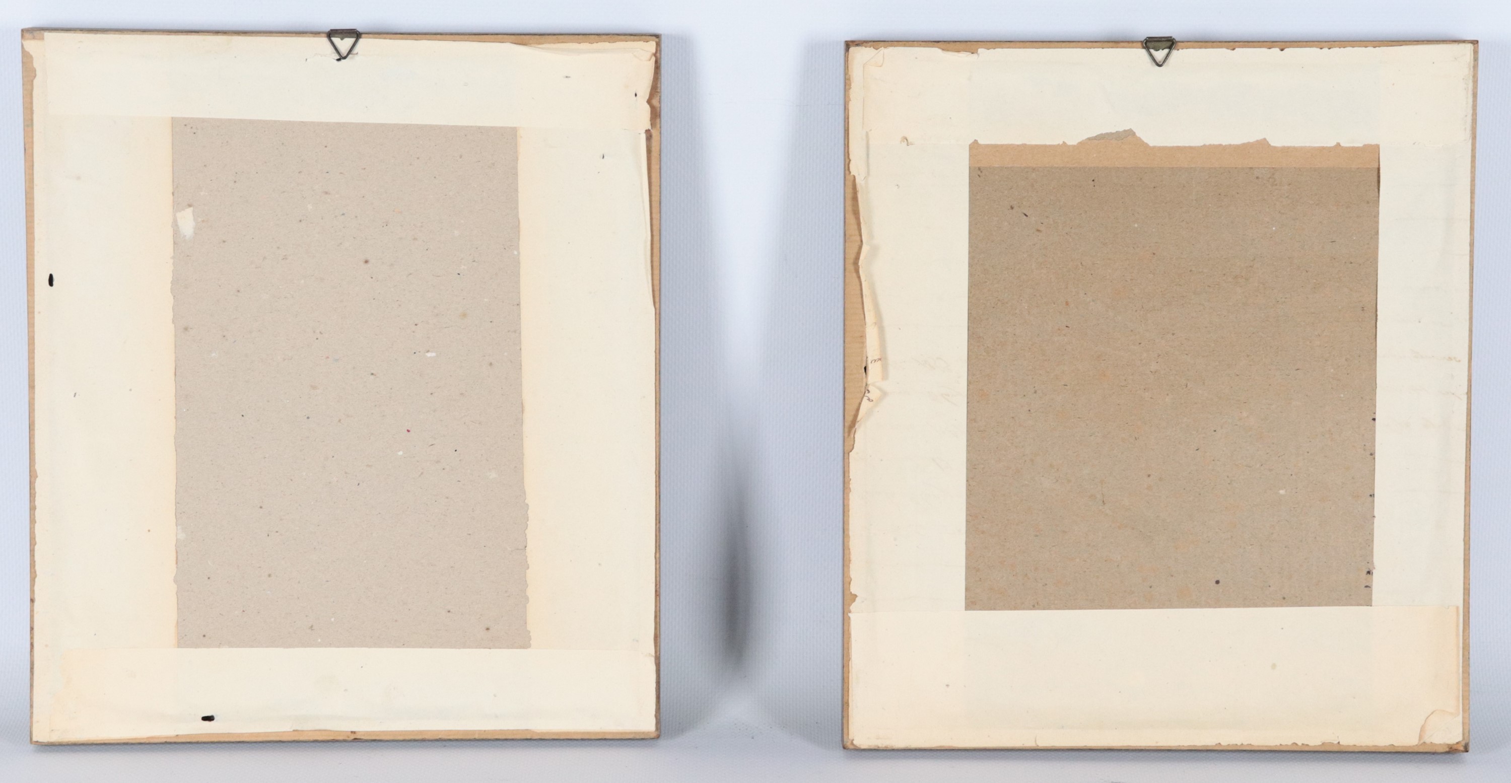 "Pagliacci", coppia di piccoli dipinti a tecnica mista su fondo nero, cornici in legno