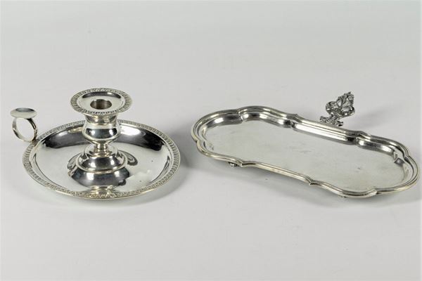 Lot in embossed and chiseled silver