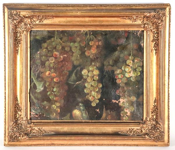 Scuola Italiana Fine XIX Secolo - "Natura morta di grappoli d'uva", piccolo dipinto ad olio su tela in cornice in legno dorato e intagliato. Difetti alla tela