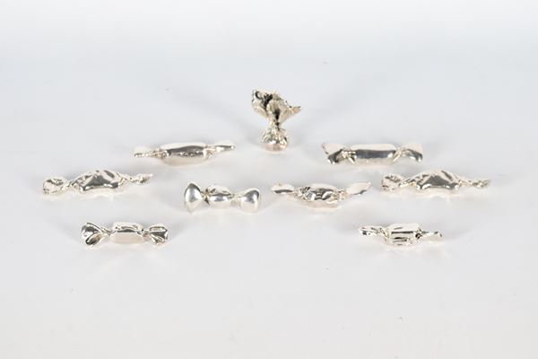 Lotto di nove modellini di caramelle rivestite in argento titolo 925