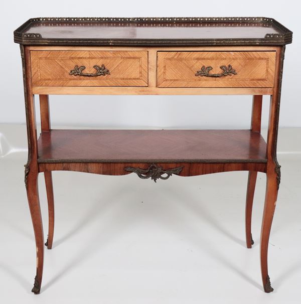 Etagere francese di linea Luigi XVI