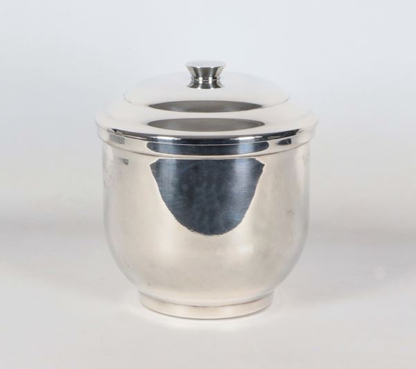 Silver metal ice bucket