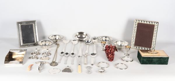 Lot of silver metal and hard stone (36 pcs)