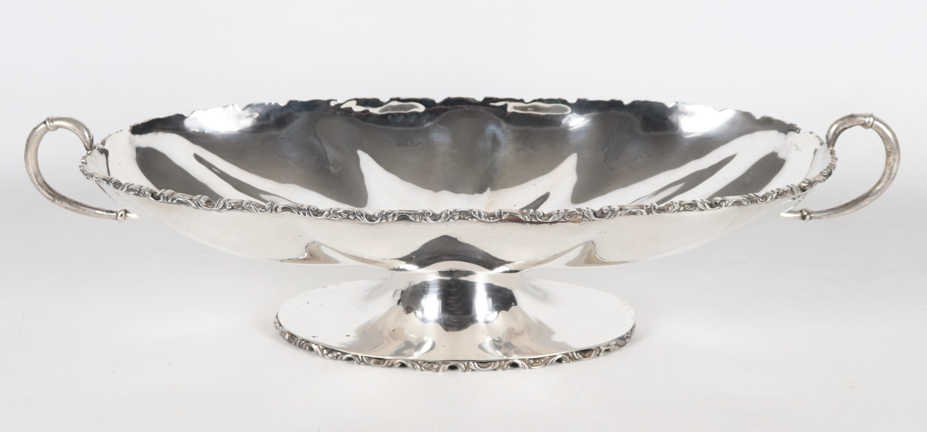 Grande fruttiera in argento sud-americano titolo 925, gr. 1195