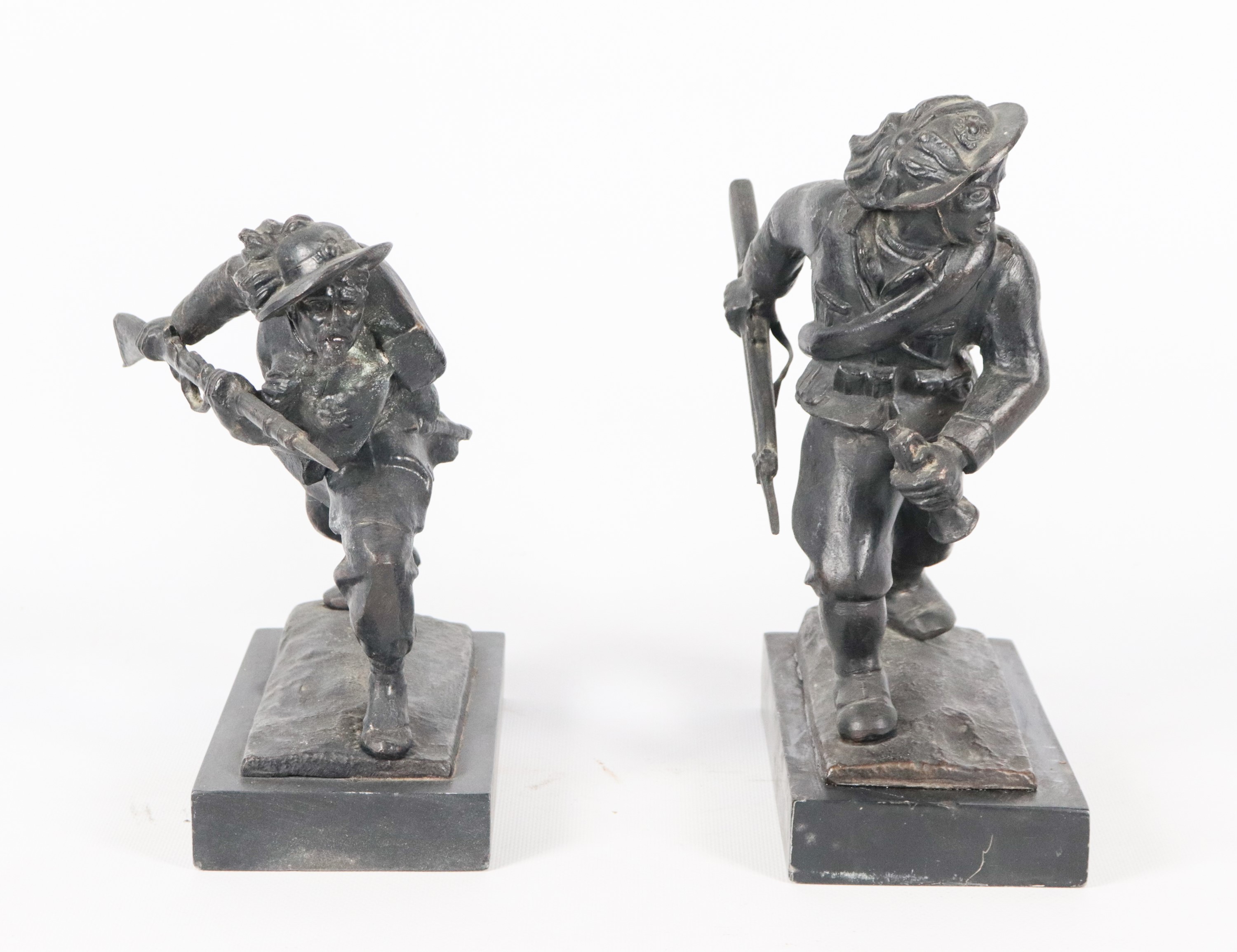 "Bersaglieri", coppia di piccole sculture in bronzo