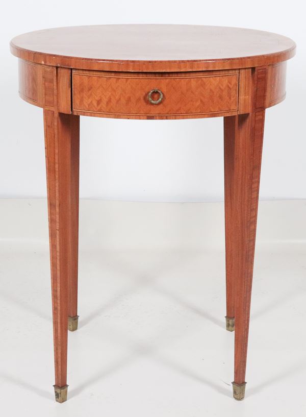 Tavolino francese in bois de rose e noce