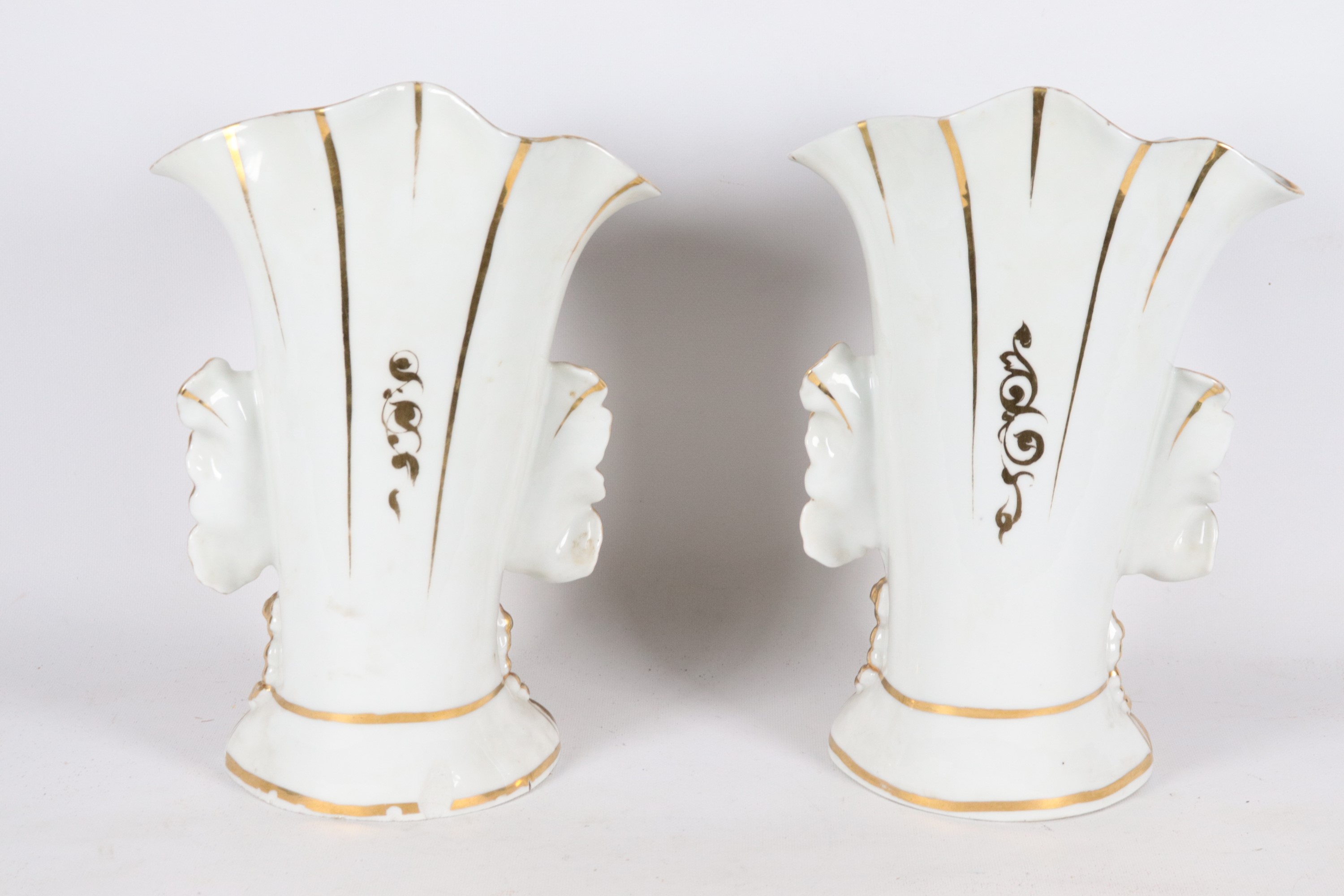 Coppia di vasi napoletani a cartoccio Epoca Luigi Filippo