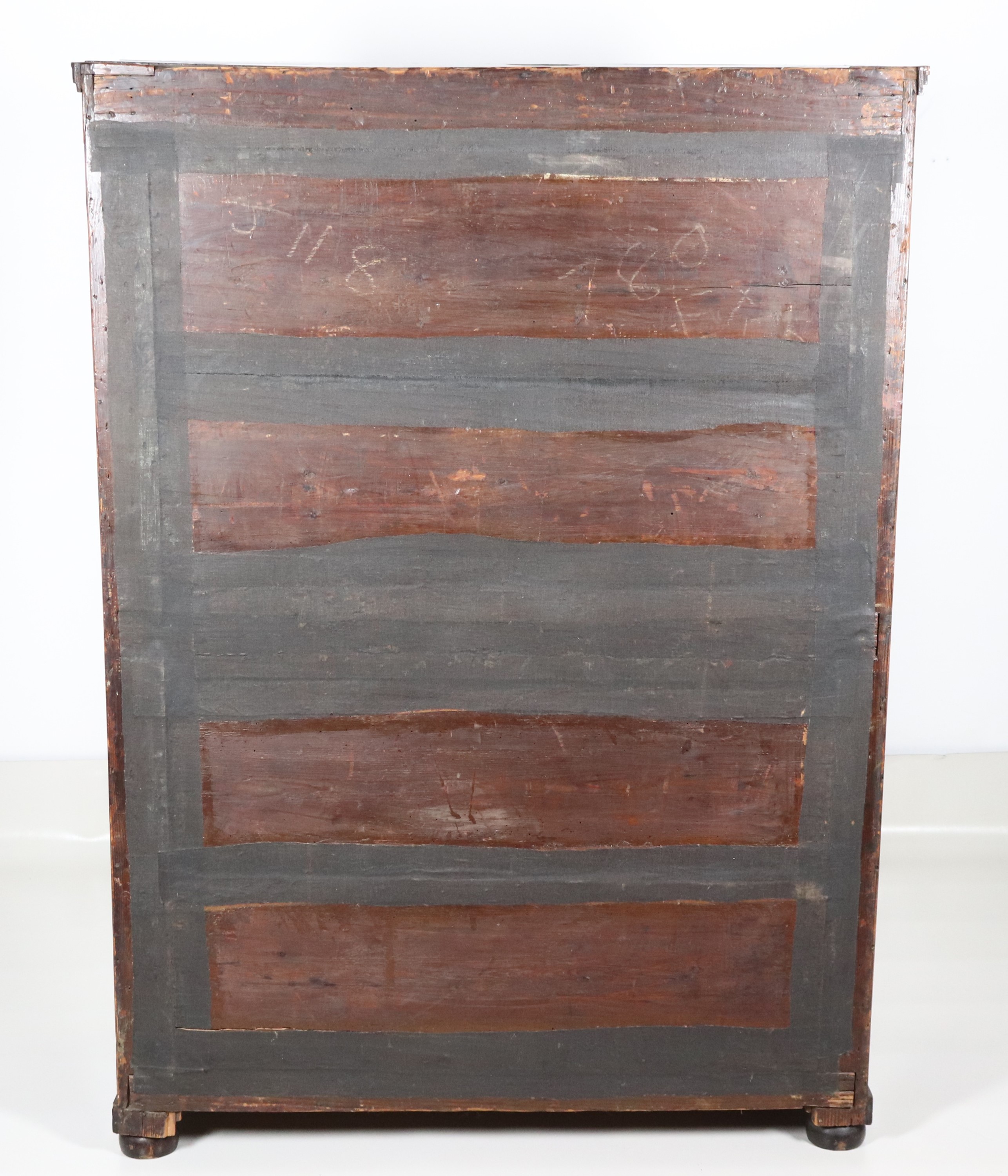 Antico secretaire olandese in noce interamente intarsiato a volute floreali