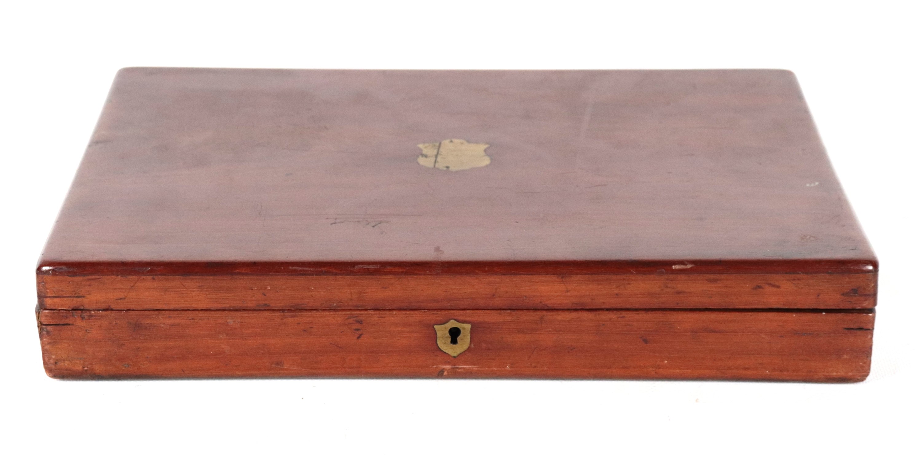 Antico servizio di posate da dolce in sheffield cesellato e sbalzato (24 pz)