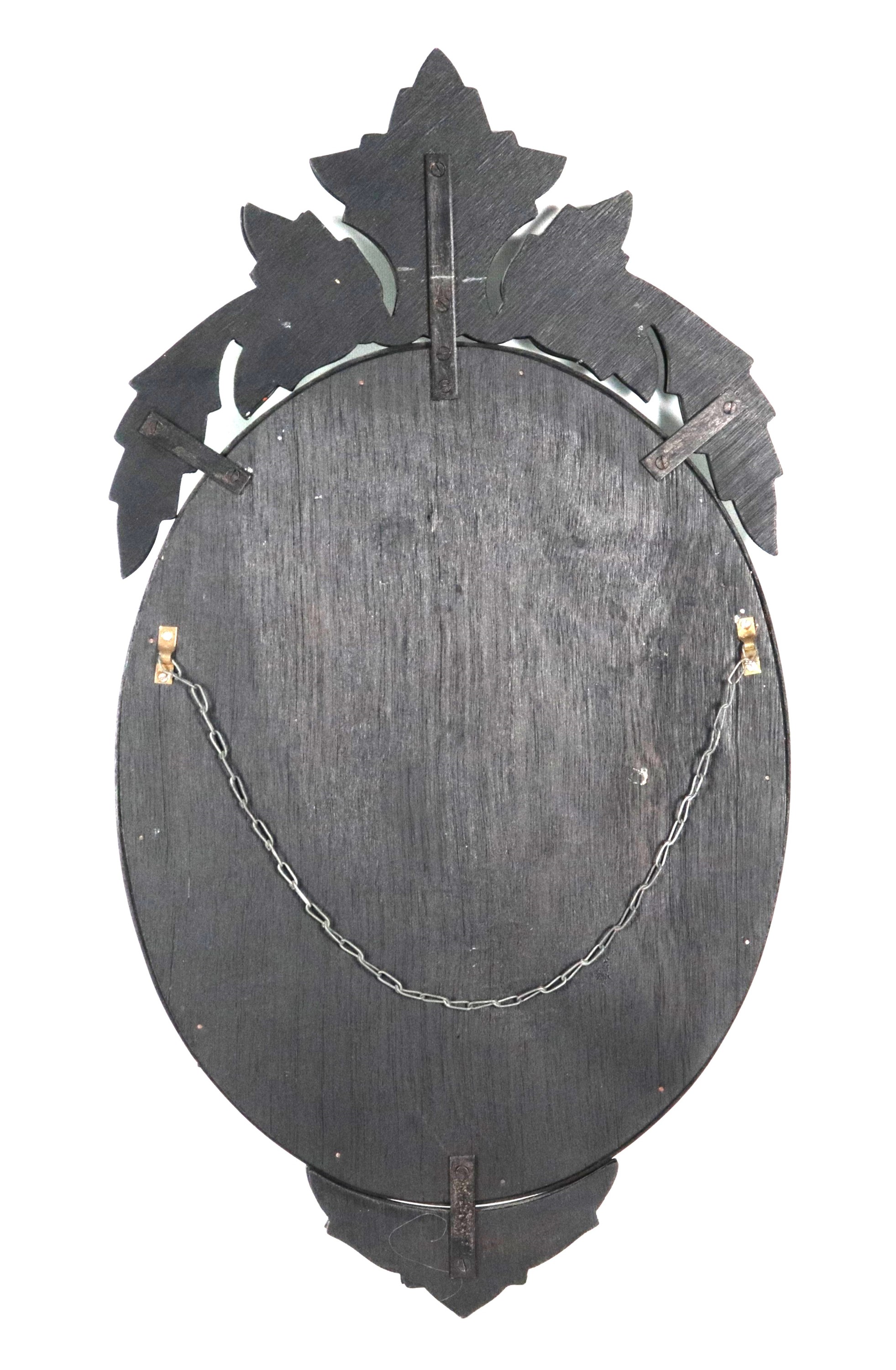 Piccola specchiera ovale in vetro di Murano inciso