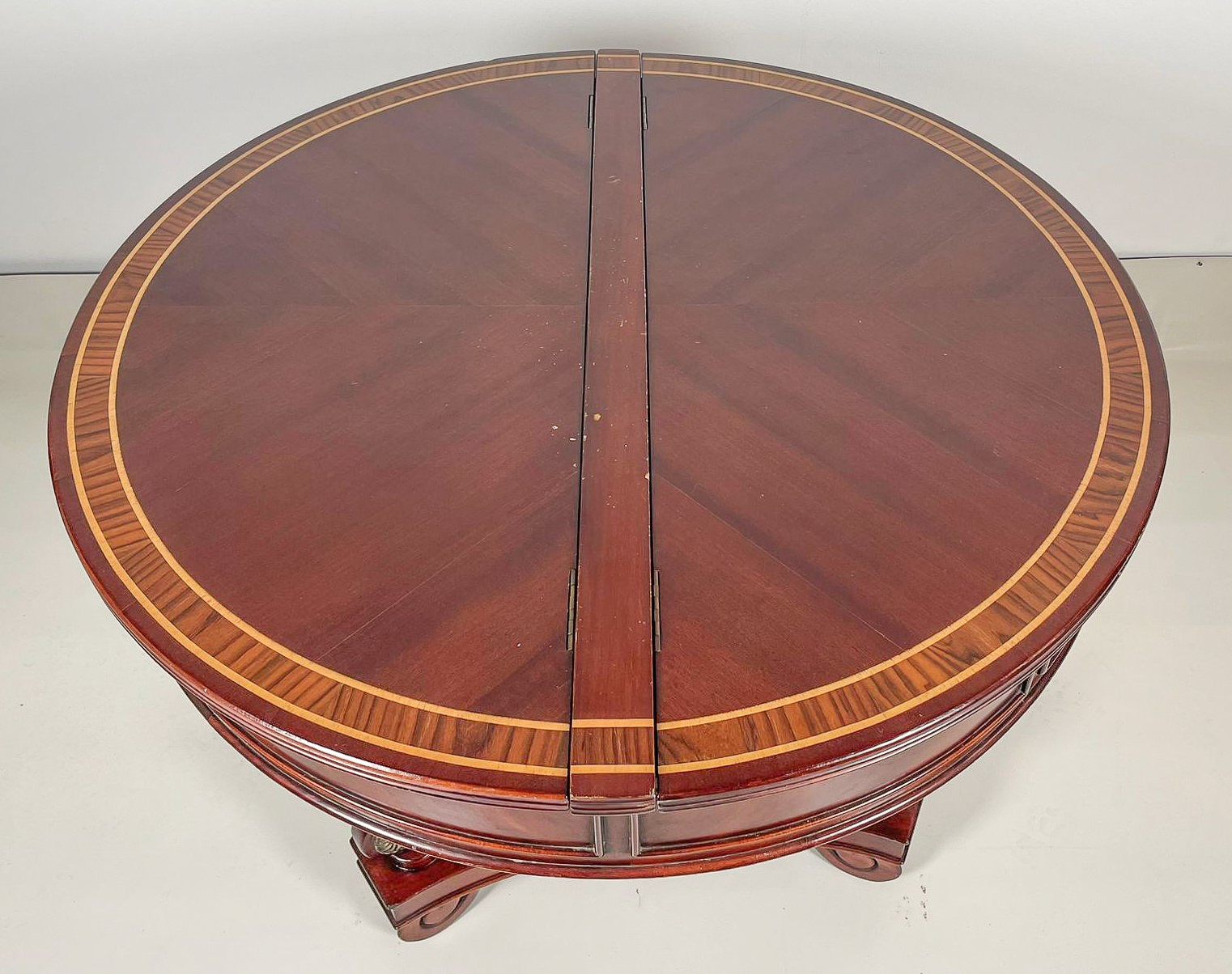 Tavolo da biblioteca toscano di linea Carlo X in mogano