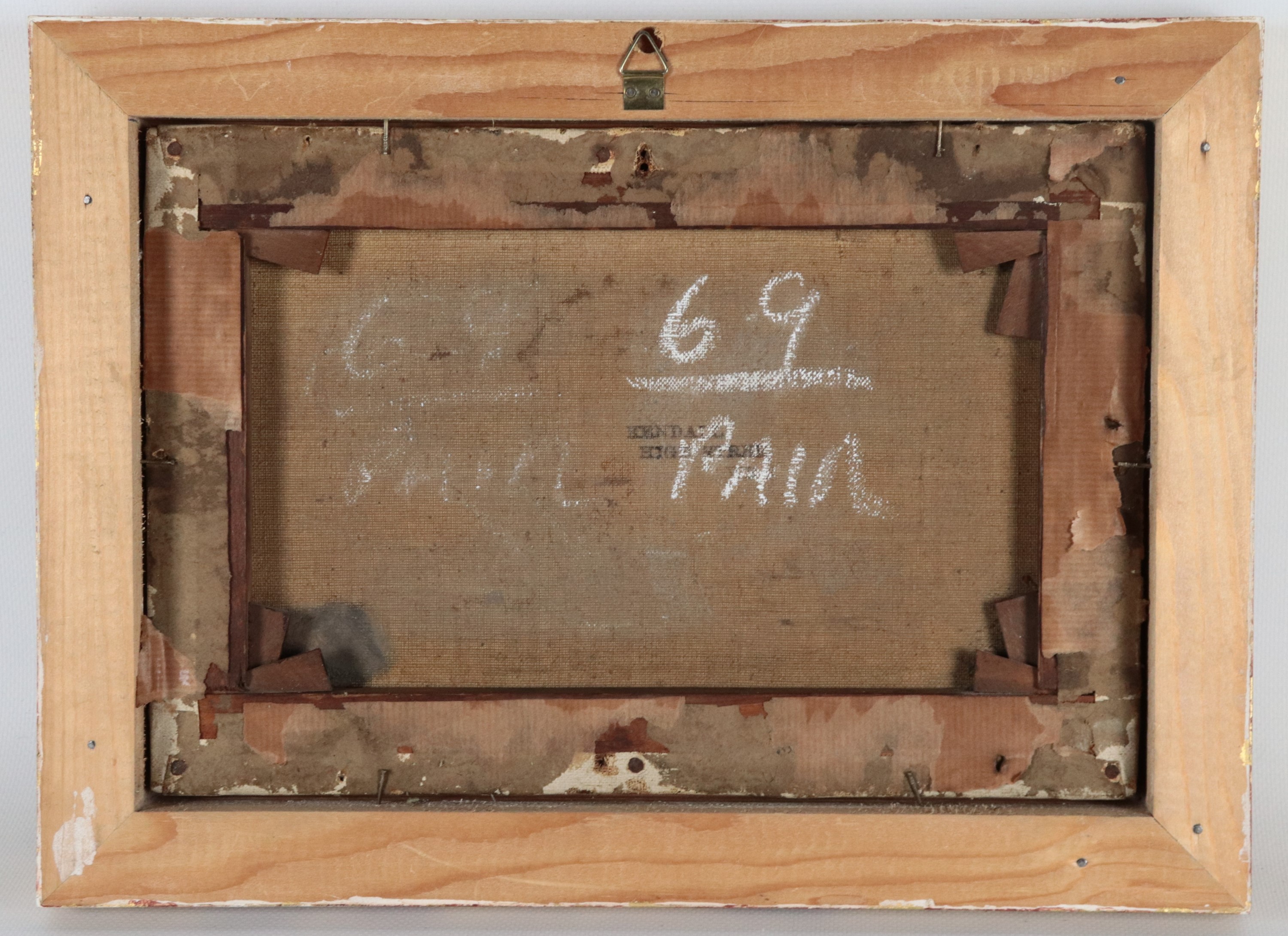 "Paesaggio alpino con bosco e corso d'acqua"