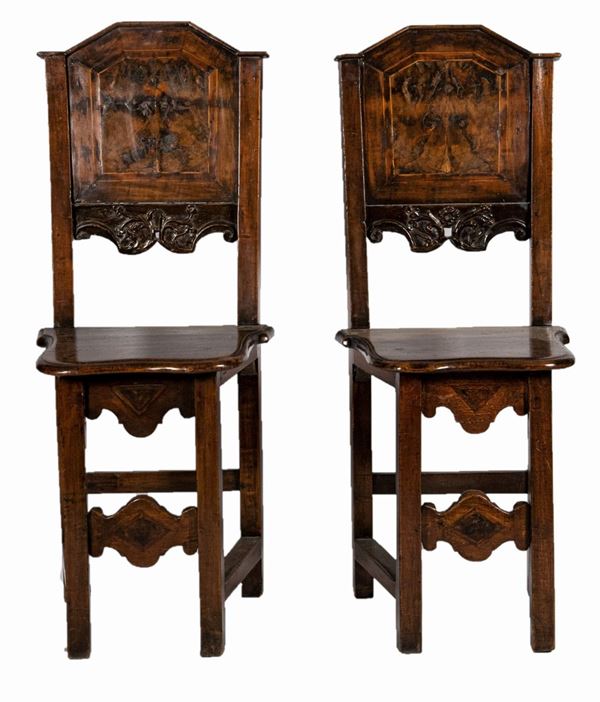 Pair of Piedmontese stools in walnut
