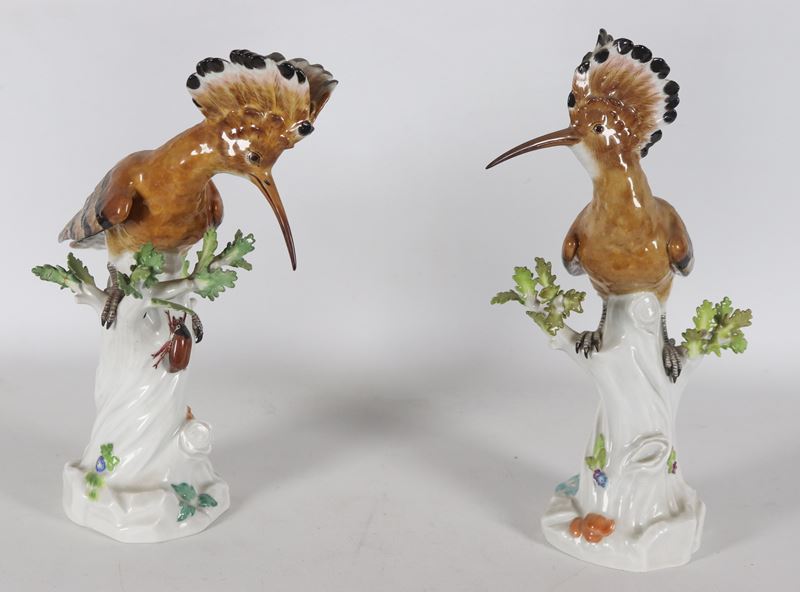 "Upupe", coppia di sculture in porcellana Meissen smaltata e policroma