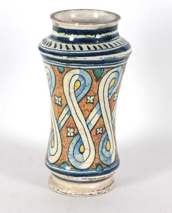 Albarello da farmacia in maiolica siciliana, decoro policromo a motivi geometrici