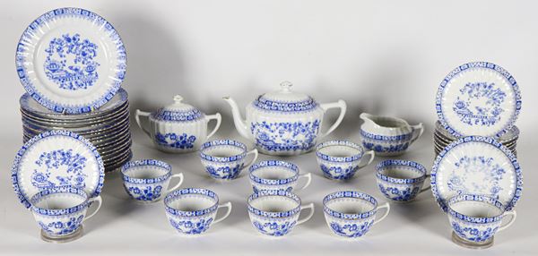 Servizio da tè e dolce in porcellana tedesca Kahla China Blau, con decori blu su fondo bianco (30 pz.)