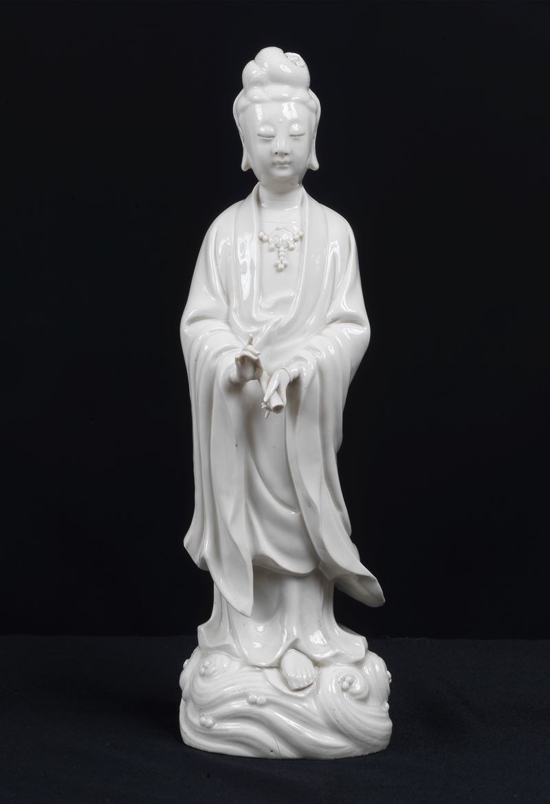 "Guanyin", scultura in porcellana bianco di Cina