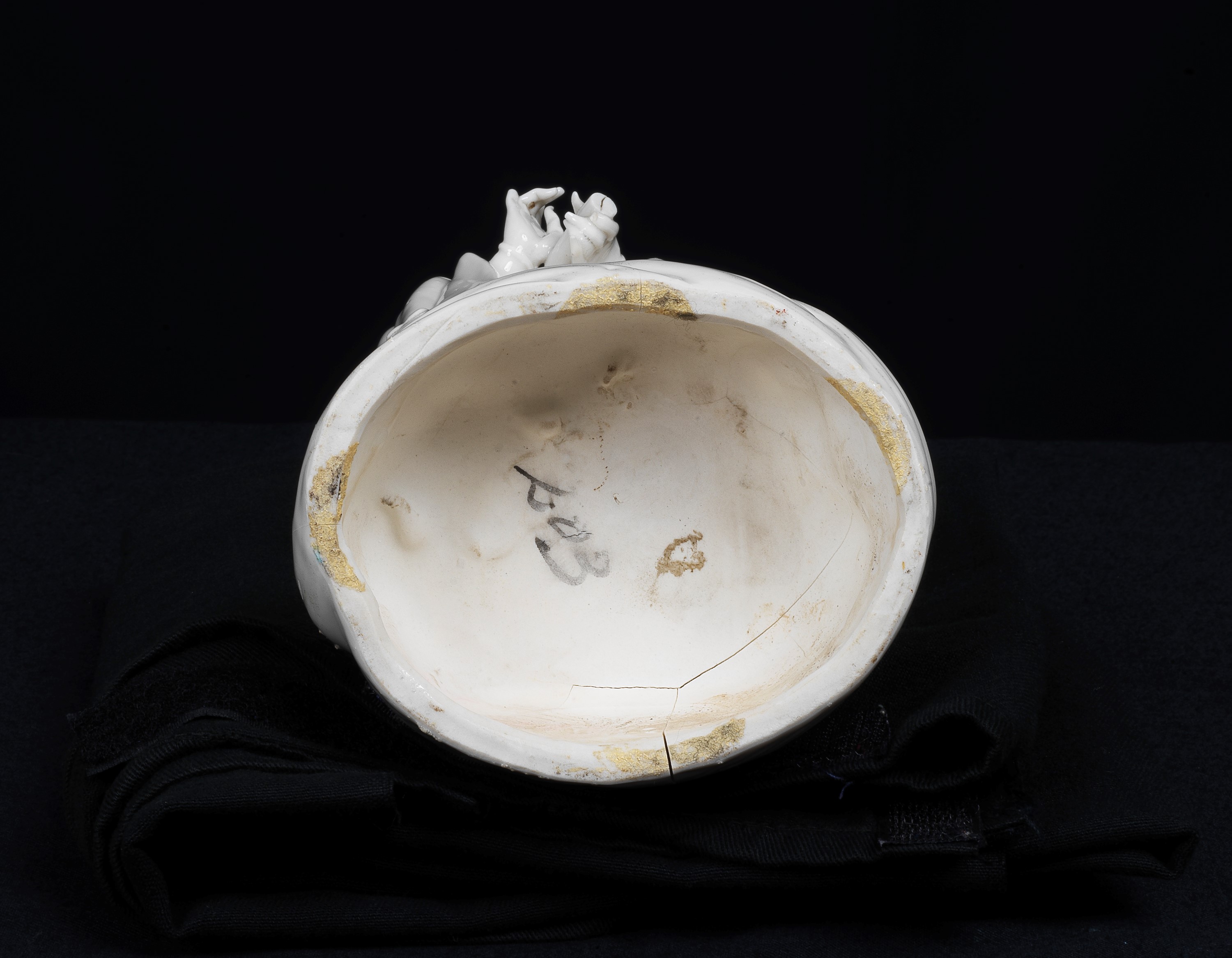 "Guanyin", scultura in porcellana bianco di Cina