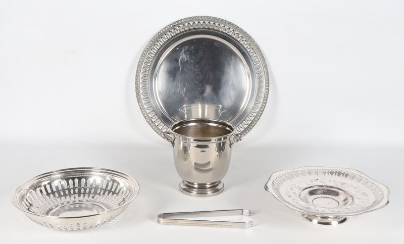 Lotto in metallo argentato(4 pz.)