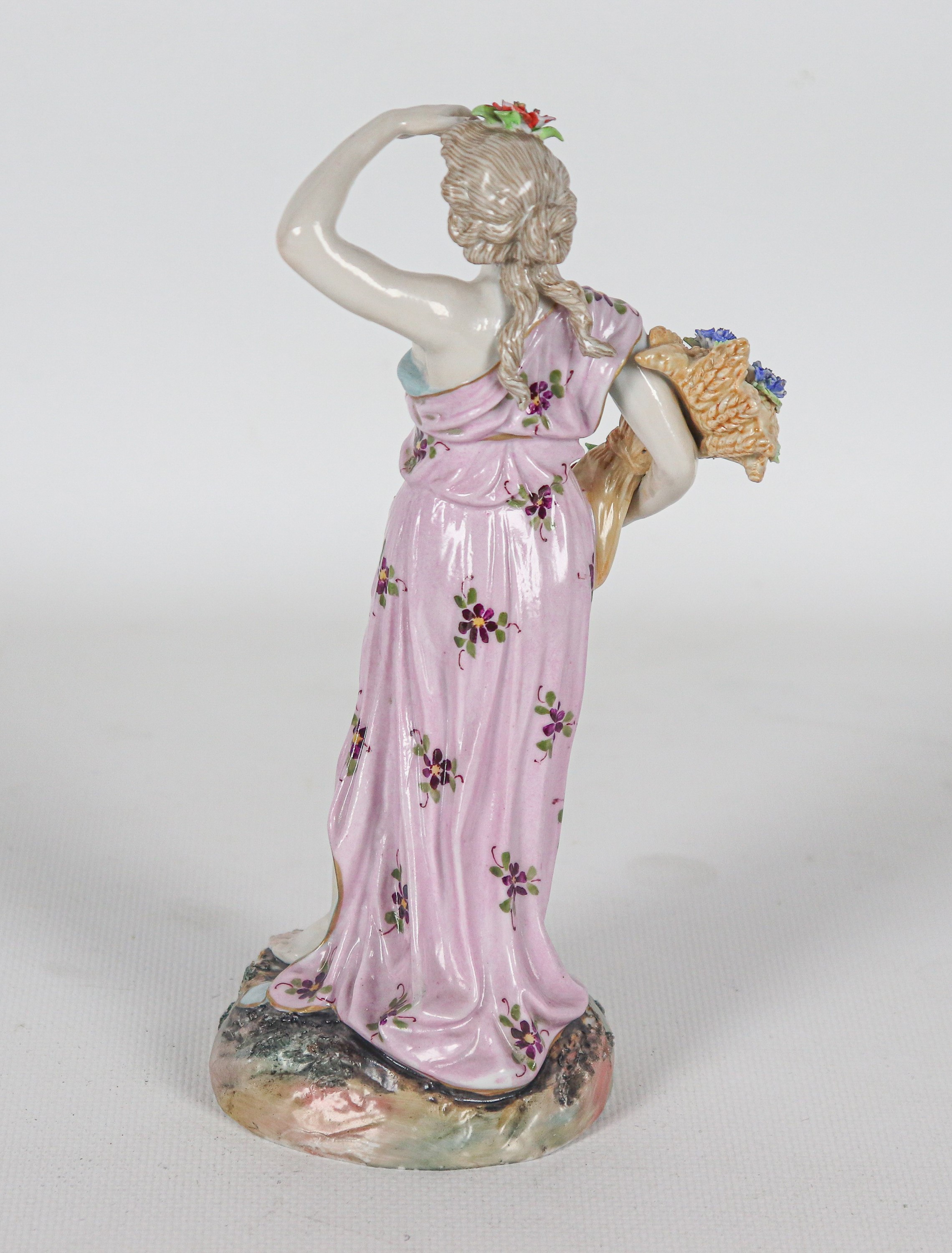 "L'Estate", antica statuina in porcellana smaltata e policroma Capodimonte