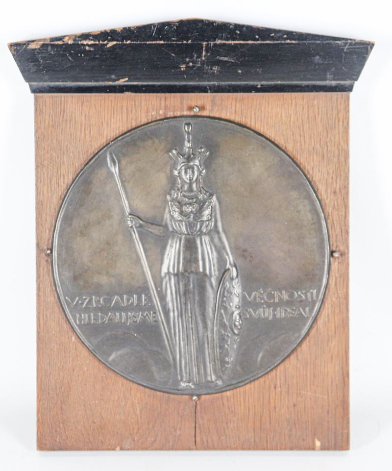 "Atena", placca Liberty in bronzo