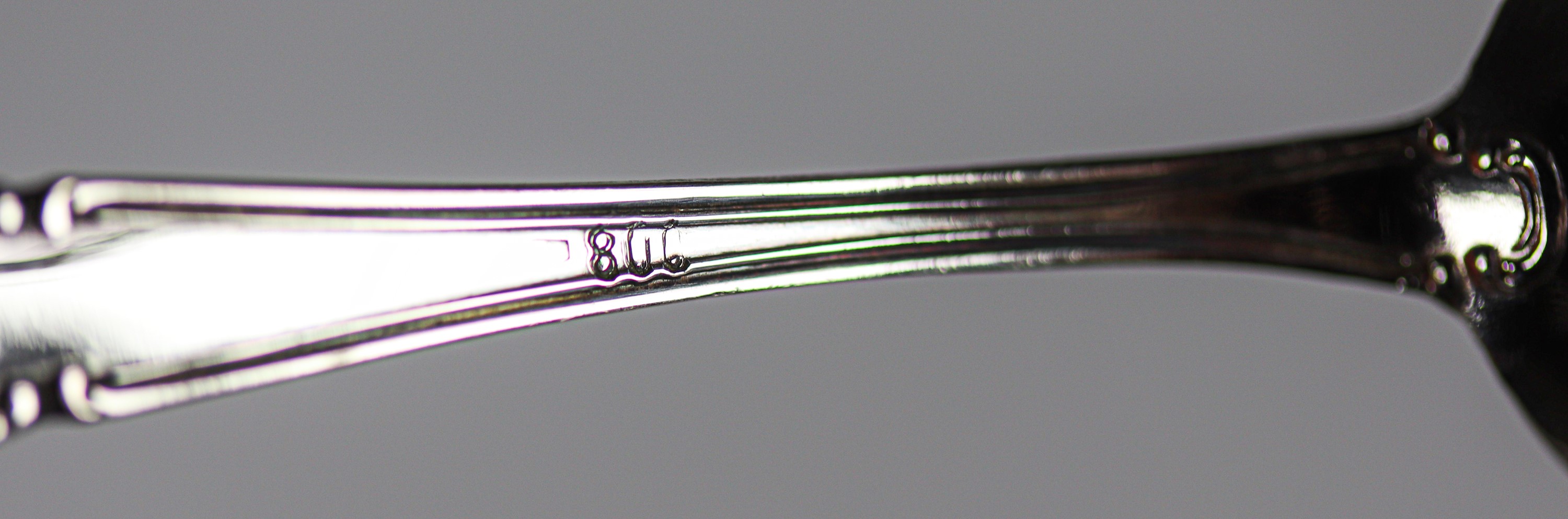 Lotto di sei cucchiaini da caffè in argento, gr. 40