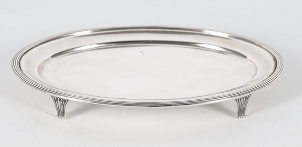Oval silver mail tray, supported by four feet, 320g