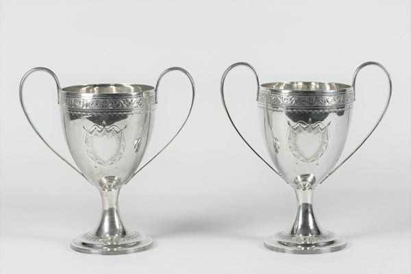 Pair of silver cups with handles from the George III era