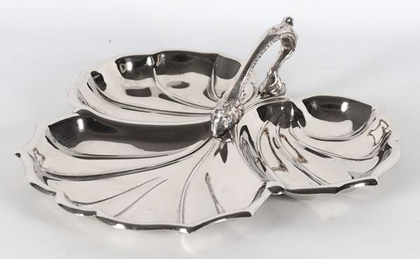 Clover-shaped candy holder in silver-plated metal, embossed and chiseled