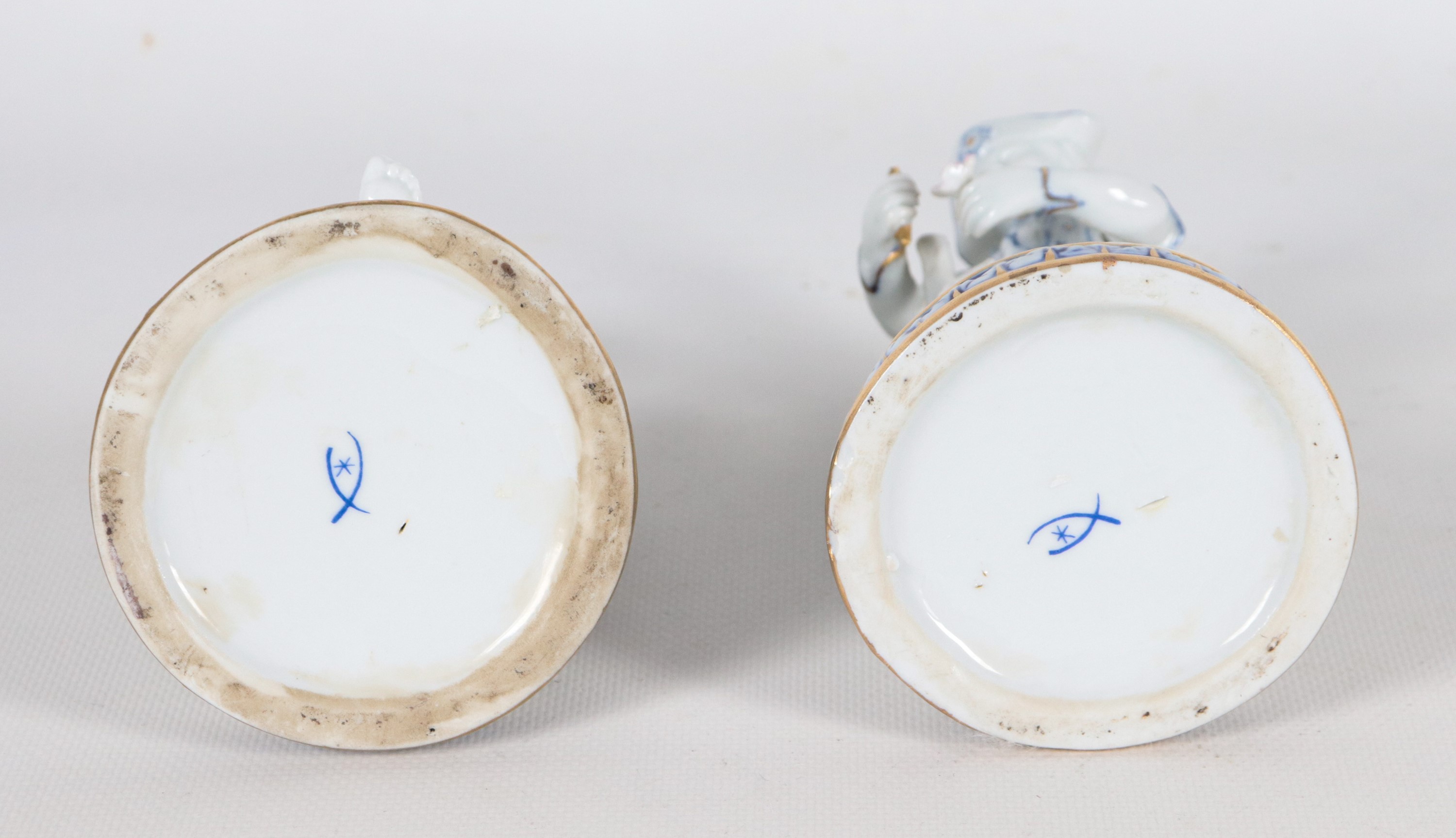 "Fanciulli", coppia di antiche statuine tedesche in porcellana policroma