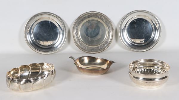 Lotto in argento cesellato e sbalzato (6 pz.), gr. 830