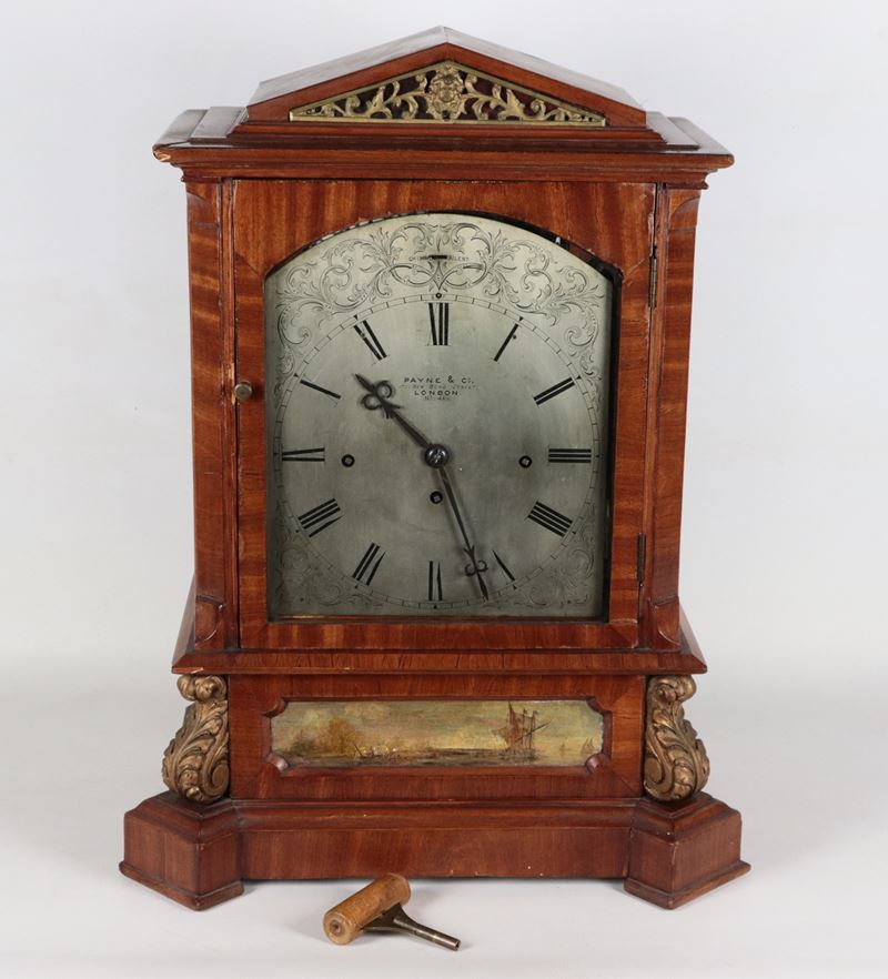 Antica pendola da tavolo a tempietto in mogano, quadrante con cifre romane firmato Payne & Co (18...