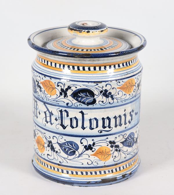 Vaso da farmacia in maiolica smaltata Deruta, con decorazioni in blu e giallo di intrecci floreali