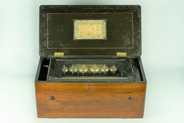 Music box in walnut