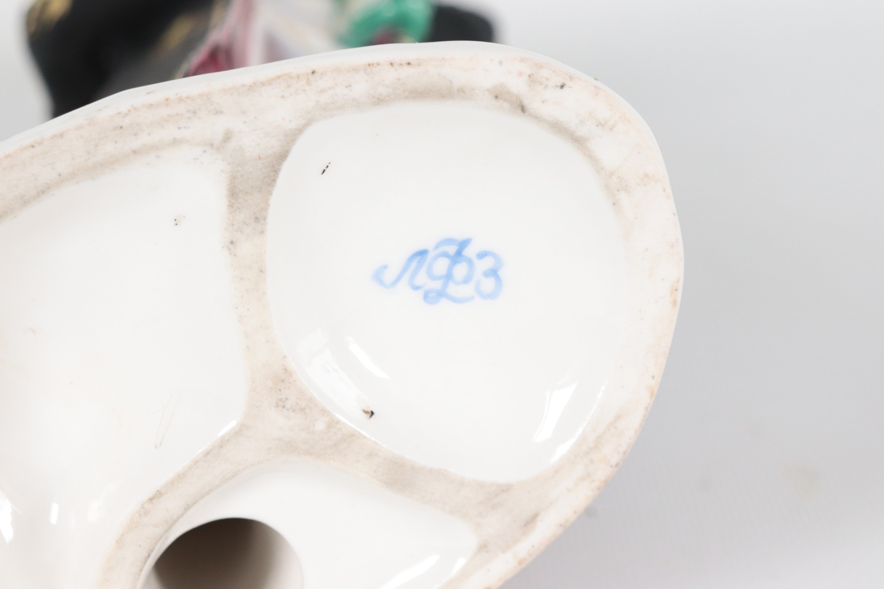 "Feodor Chaliapin nel ruolo di Boris Godunov", scultura in porcellana policroma Lomonosov