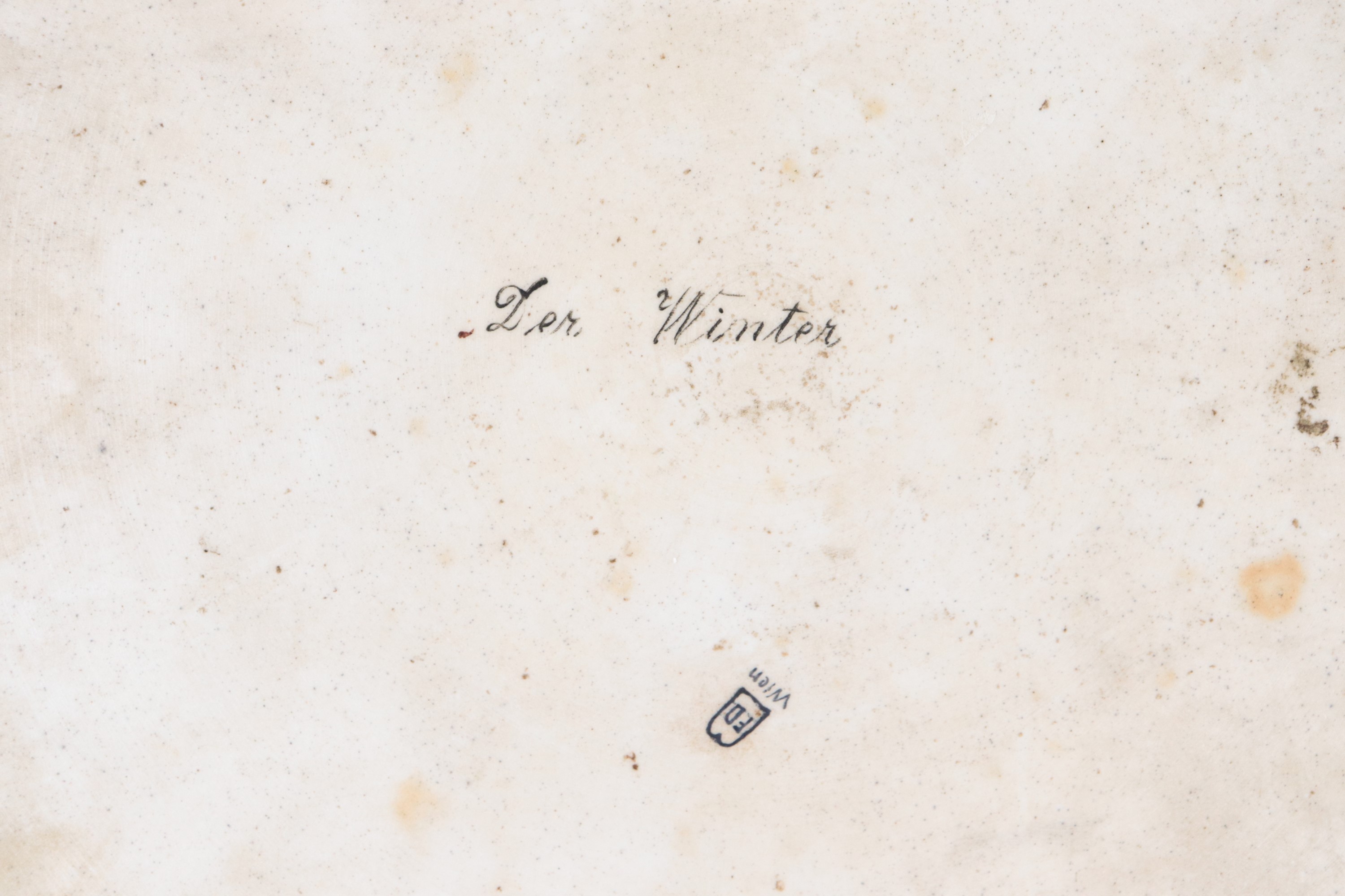 "Allegoria dell'inverno", antico grande piatto in porcellana Royal Vienna, interamente dipinto a ...