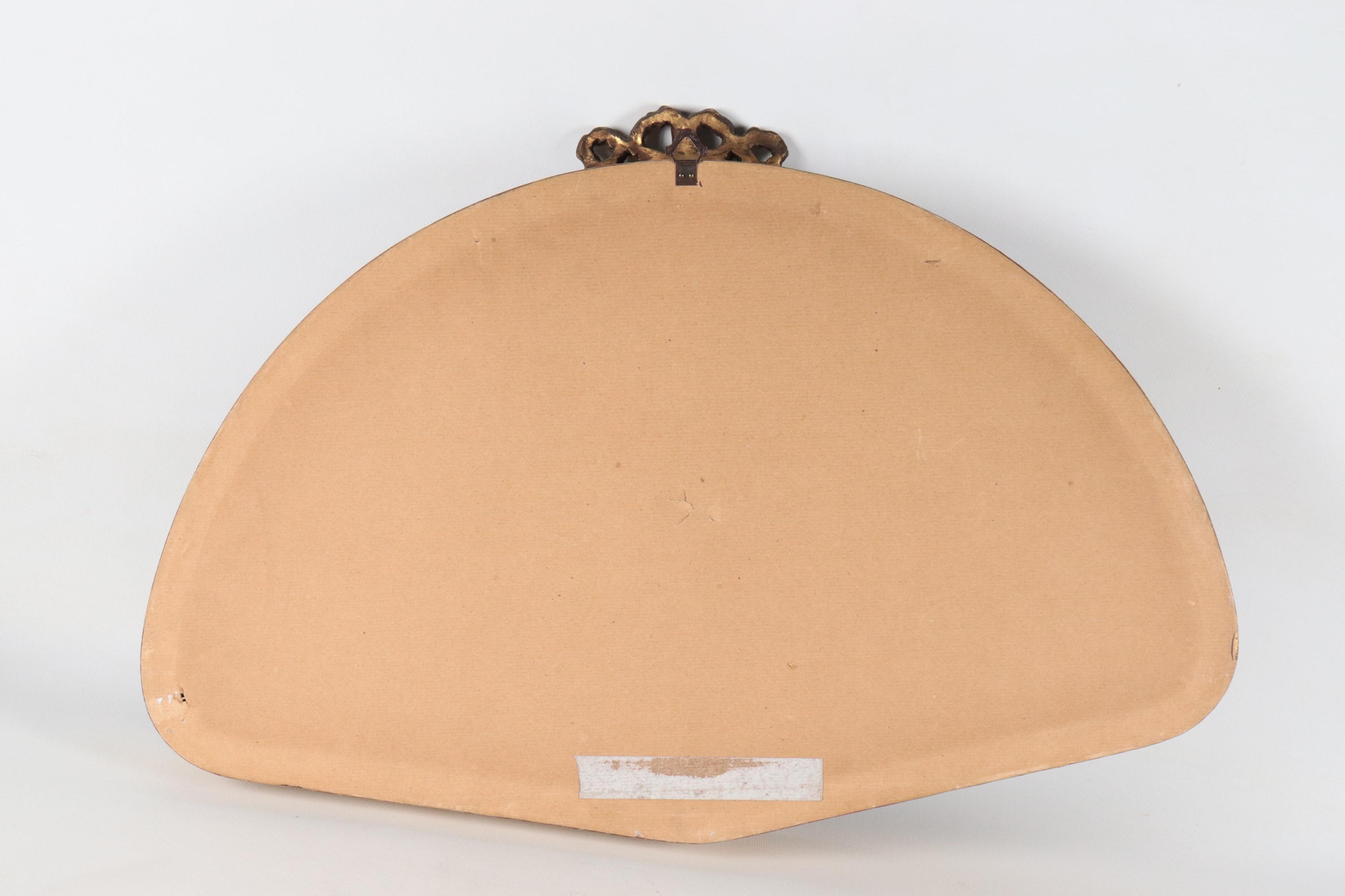 Antico ventaglio dipinto con scena contadina