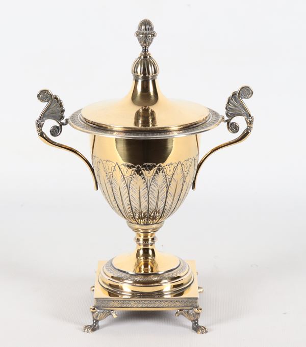 Zuccheriera in argento vermeil a forma di anfora neoclassica, gr. 505