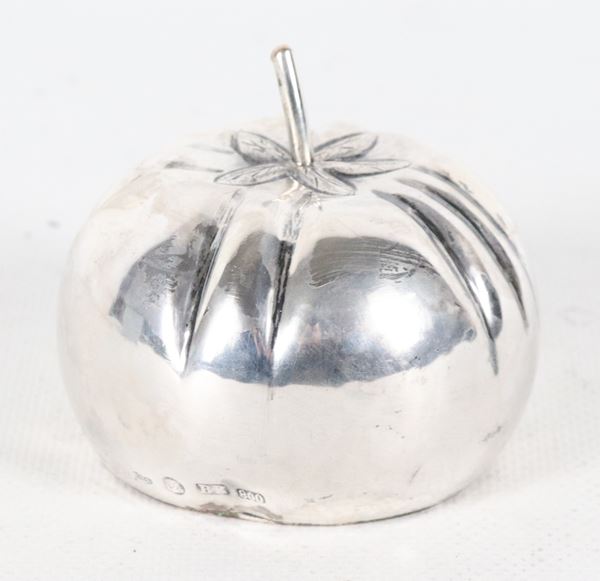 Accendino da tavolo a forma di zucca in argento