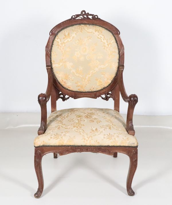 Antica poltrona romana Luigi XVI in noce