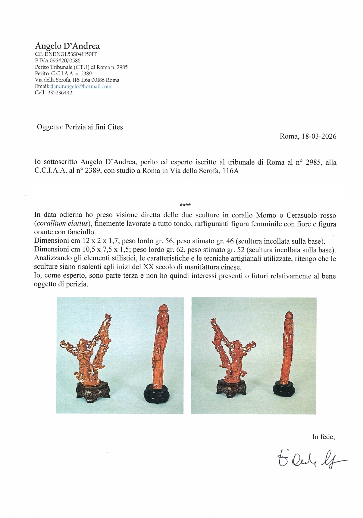 Lotto di due sculture in corallo Momo o Cerasuolo rosso 'Figura orante con fanciullo' e 'Figura f...