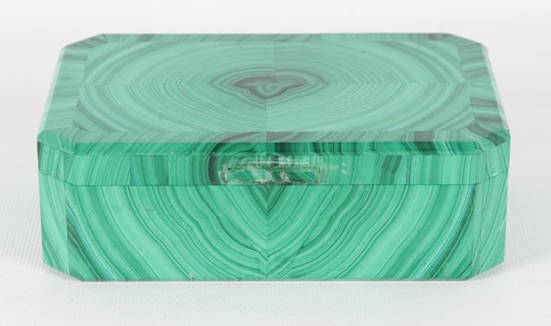 Scatola in pietra dura di malachite