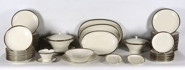 German Bavarian porcelain dinner set "Zeh Scherzer" with pure gold edges (67 pcs.)