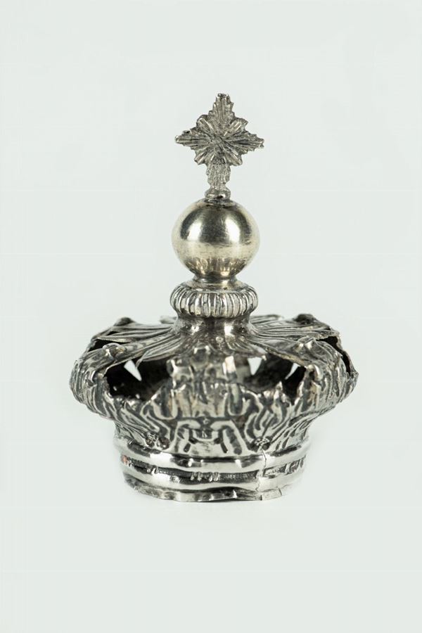 Small silver crown