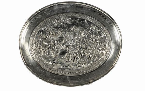 Large parade plate in silver metal