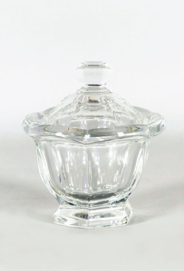 Piccolo Vaso con coperchio in cristallo di Baccarat